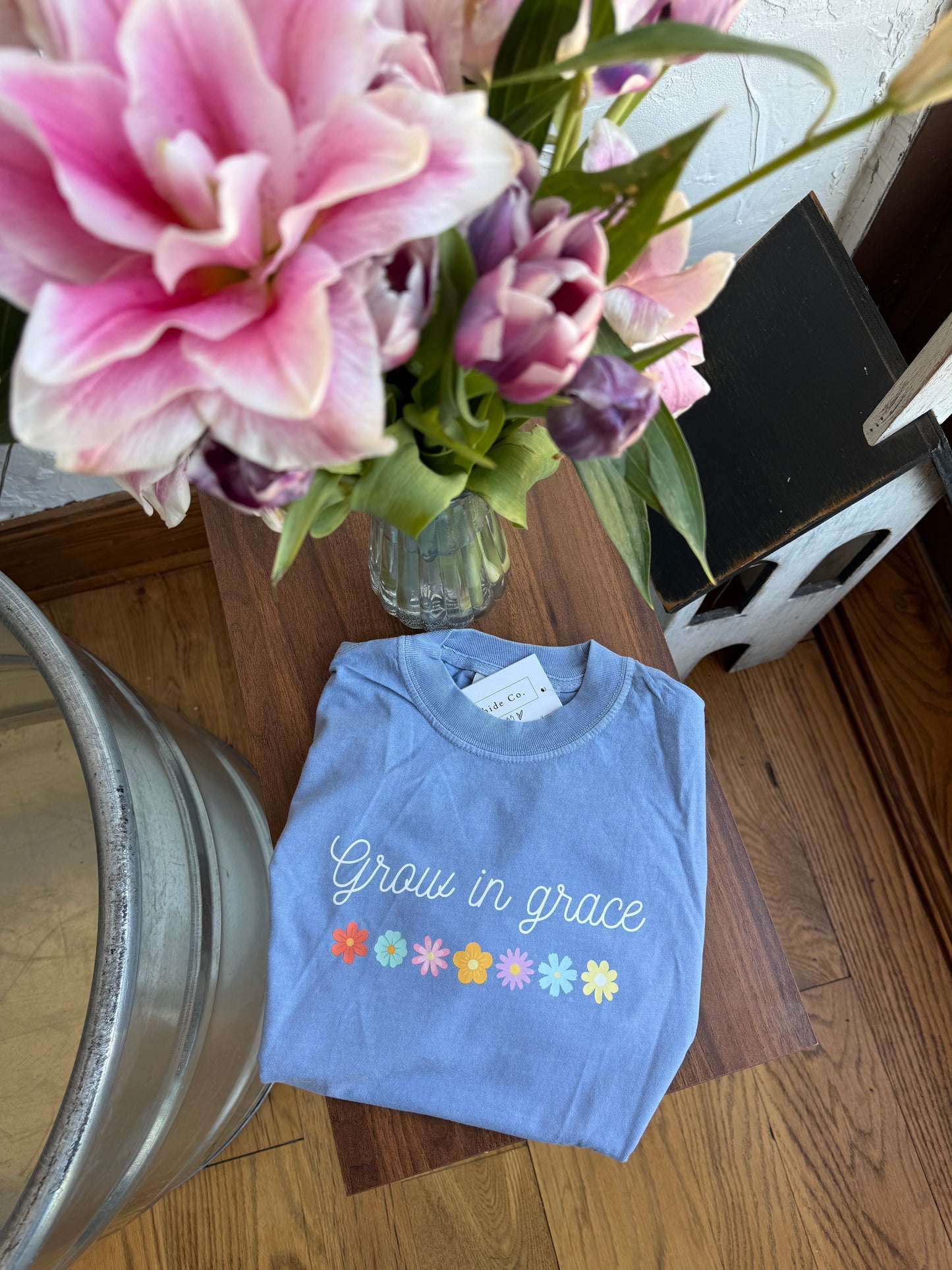 Grow in grace Tee