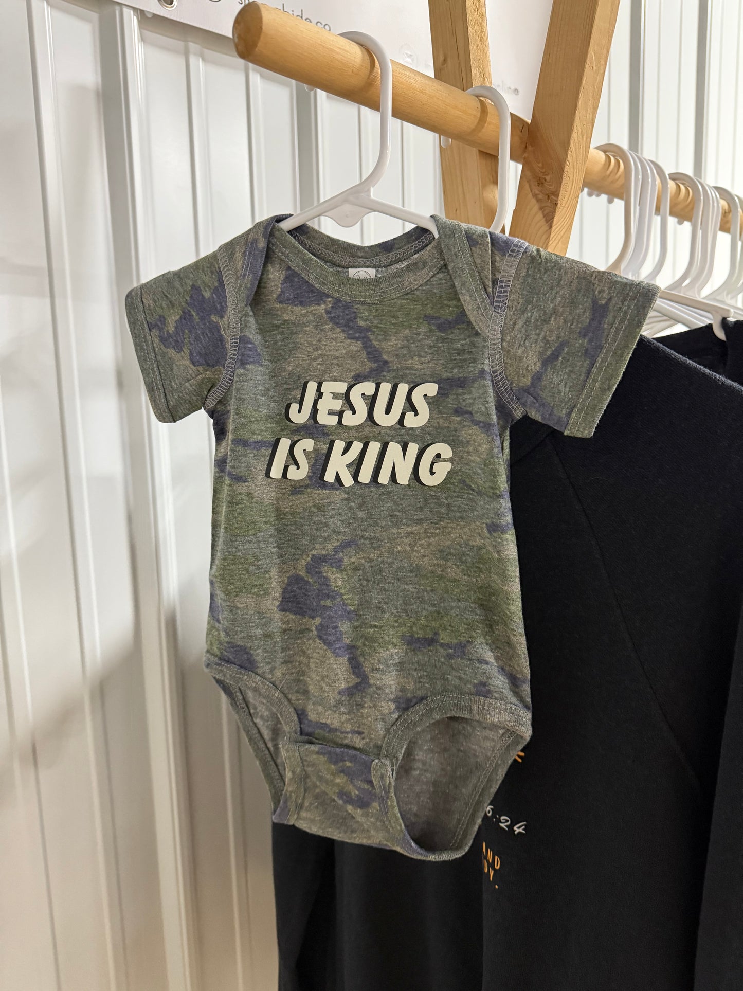 Jesus Is King Camo Onsie